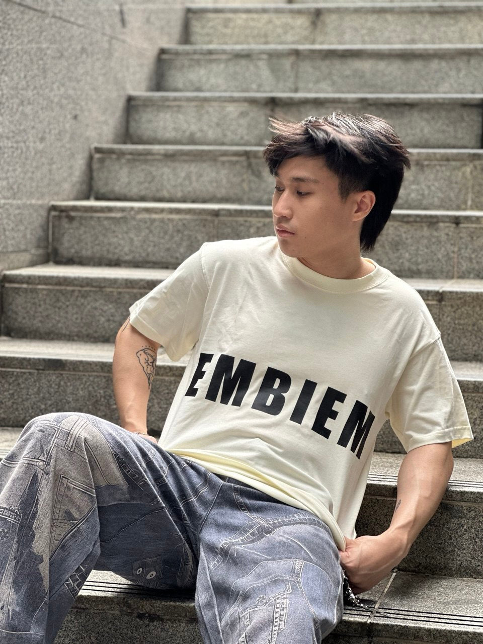 Embiem T shirt cream model front